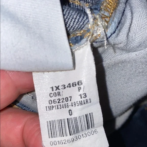 Abercrombie & Fitch Blue Jean Shorts High-Waisted Rolled Hem Size 0 - Picture 6 of 9